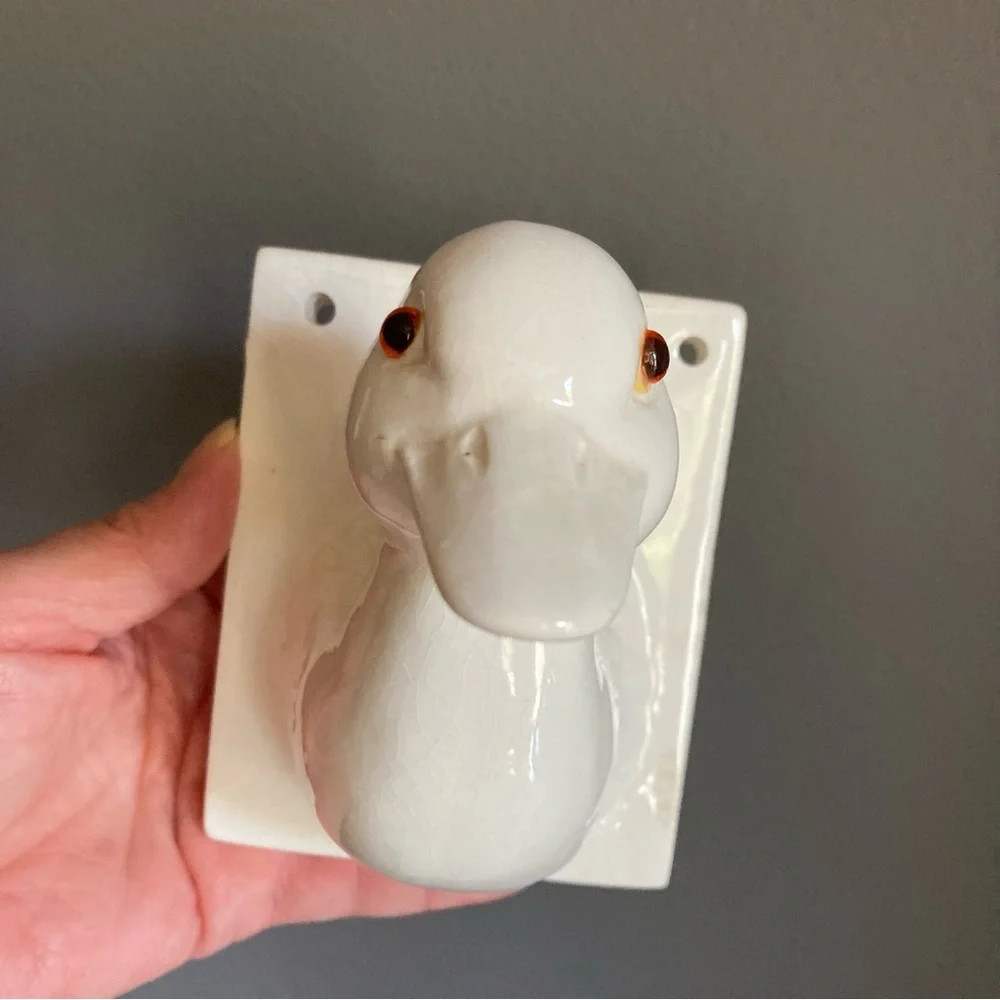 Vintage White Ceramic Bird Wall Hook Towel Holder